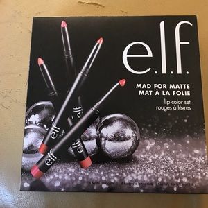 Elf lip stick set